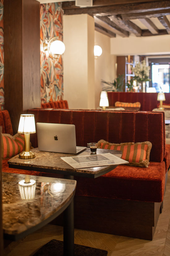 article-cube-renovations-hotel-des-2-continents-1